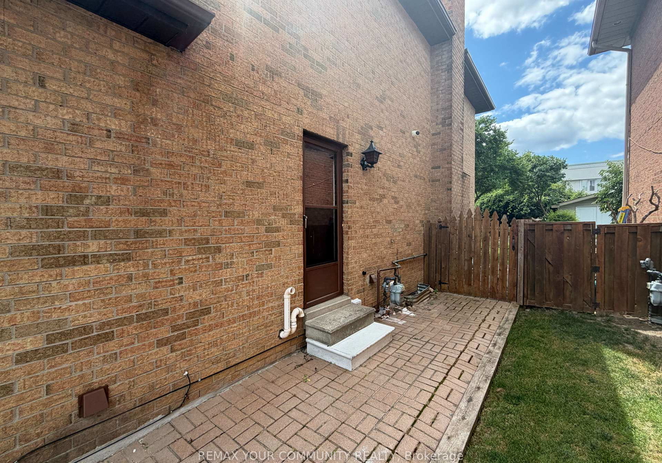 414-wycliffe-avenue-vaughan-ontario-n13620438