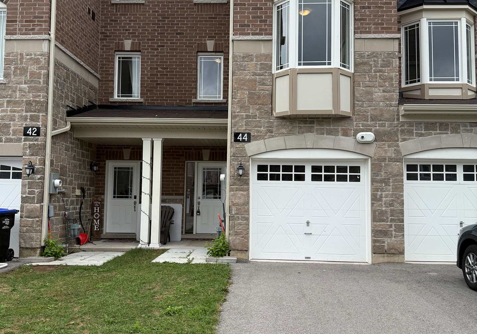 44-milson-crescent-essa-ontario-n13620622