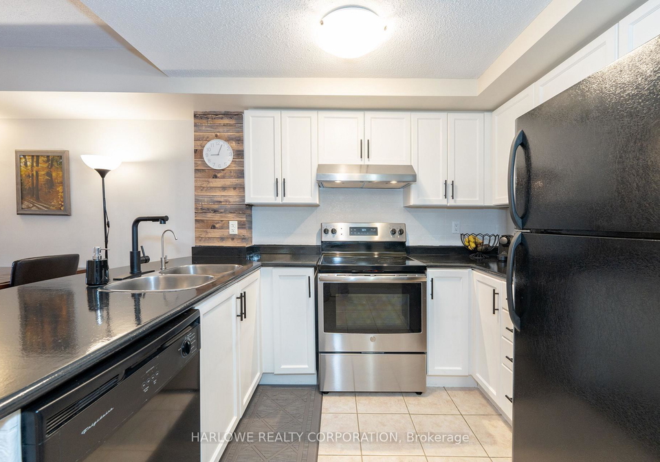 35-hunt-avenue-richmond-hill-ontario-n13620672