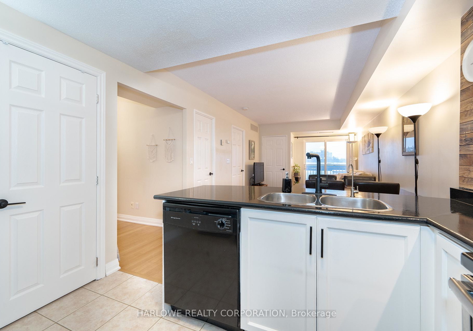 35-hunt-avenue-richmond-hill-ontario-n13620672