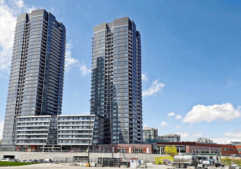 50-upper-mall-way-vaughan-ontario-n13621342