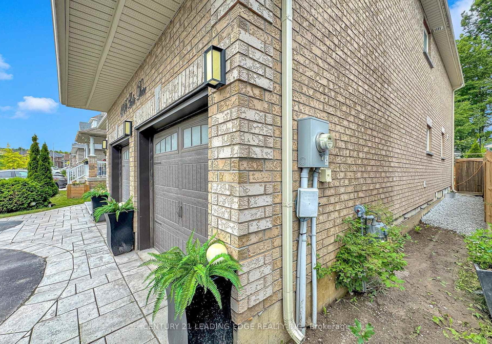 1246-leslie-drive-innisfil-ontario-n13621368
