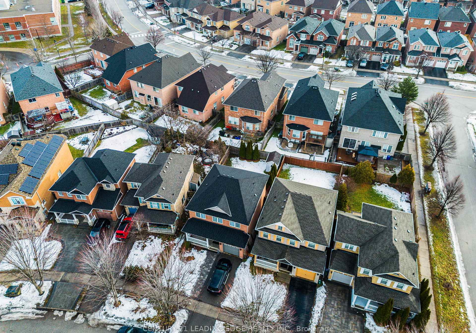 37-landsdown-crescent-markham-ontario-n13621504
