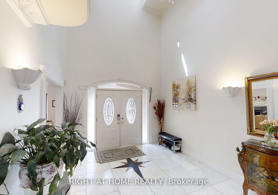 31-northgate-crescent-e-richmond-hill-ontario-n13621838