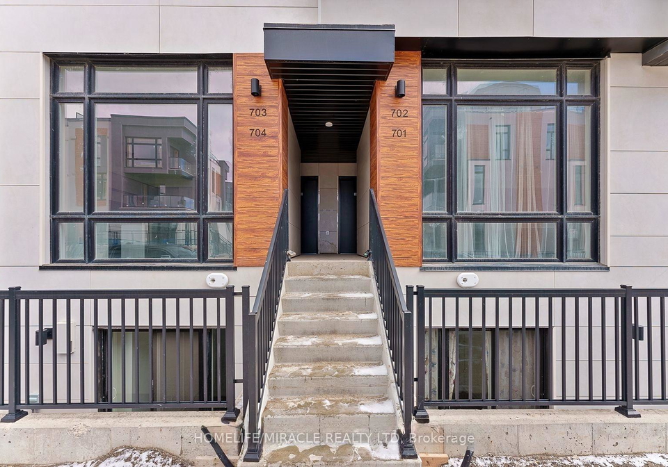 5-steckley-house-lane-richmond-hill-ontario-n13622030