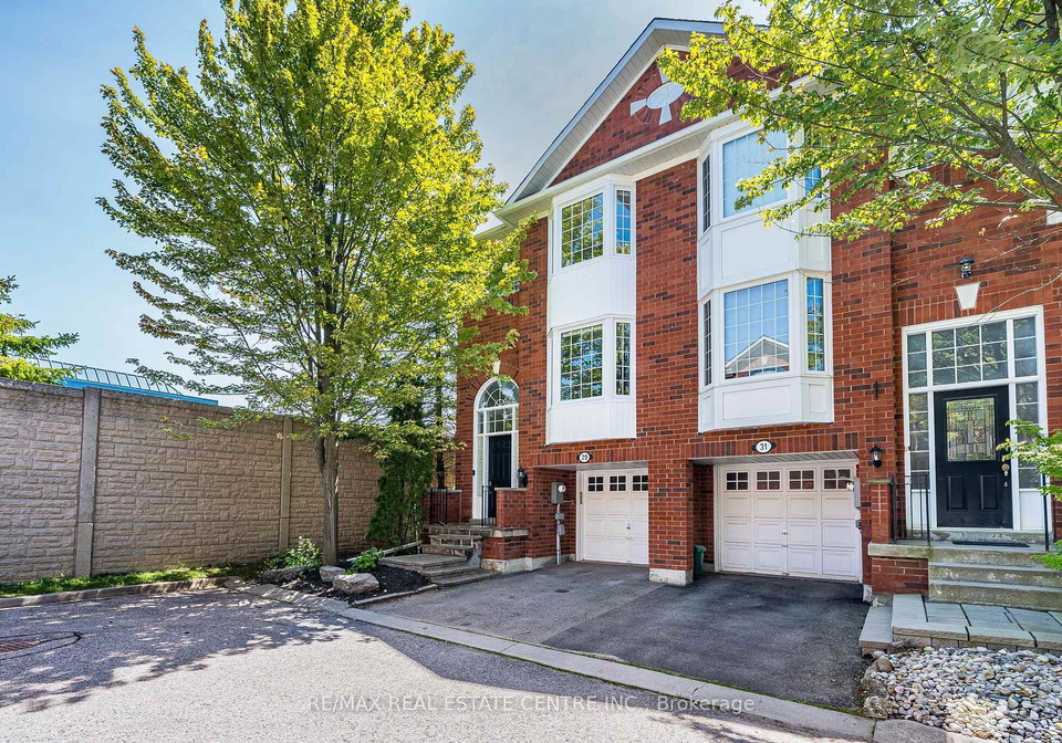29-mosaics-avenue-aurora-ontario-n13622188