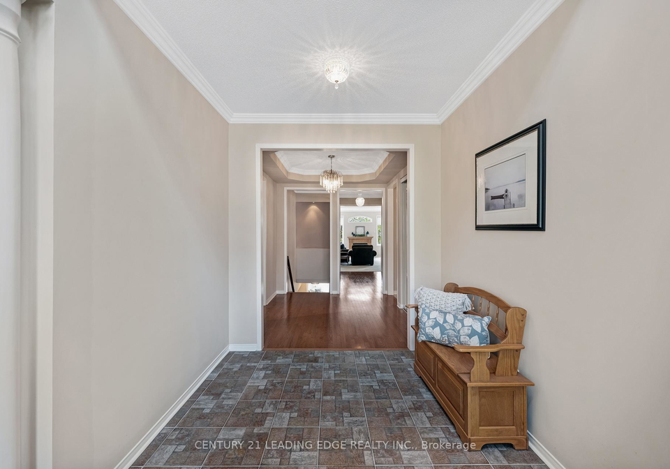 50-button-crescent-uxbridge-ontario-n13622360