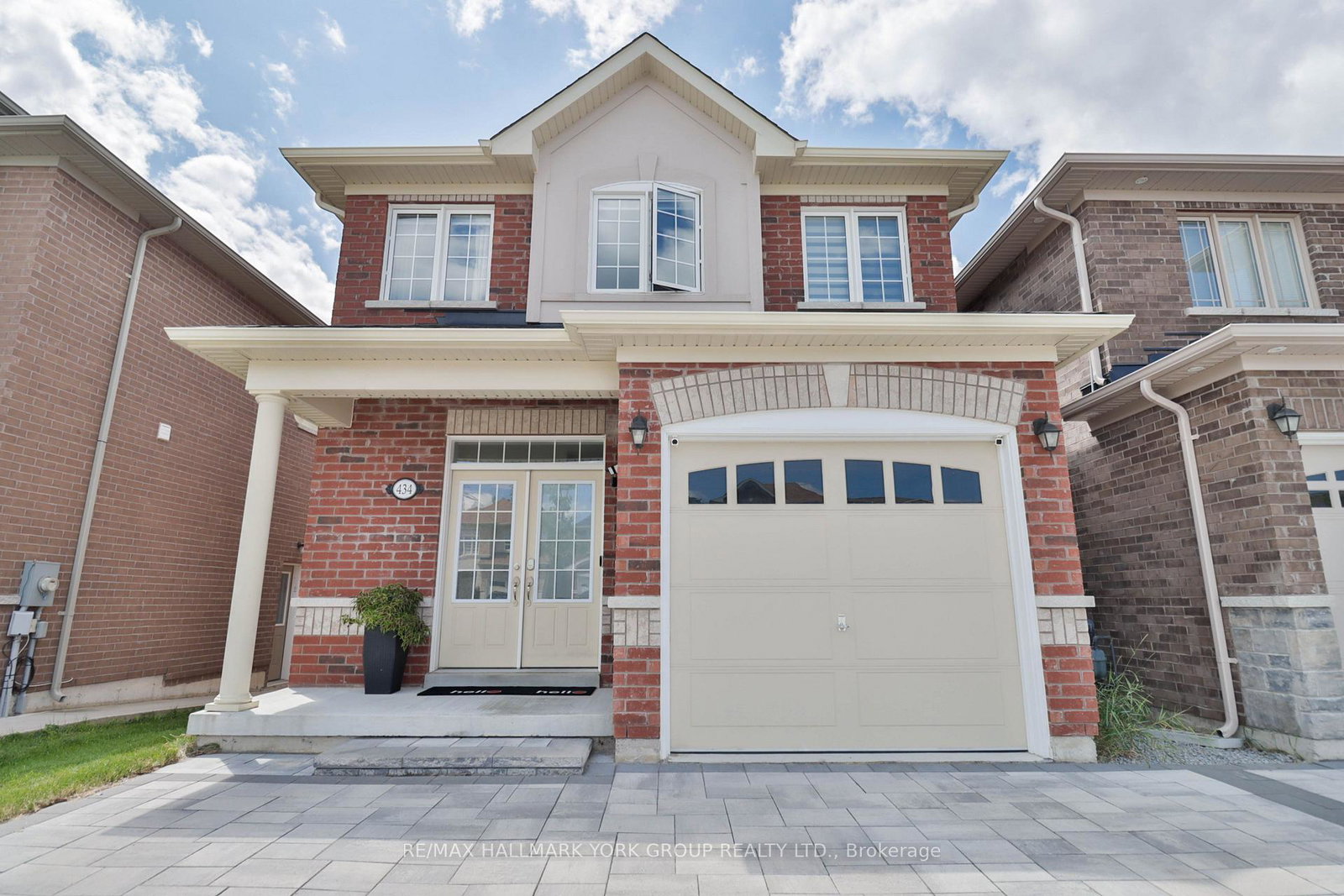 434-ritas-avenue-newmarket-ontario-n13623592