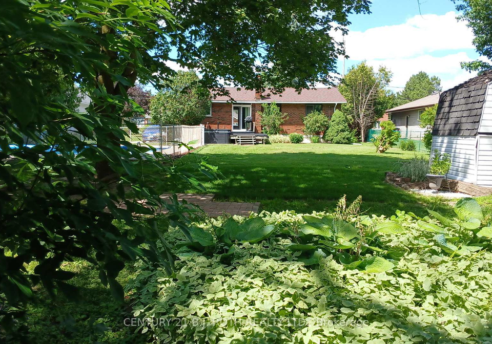 2293-victoria-street-innisfil-ontario-n13623842