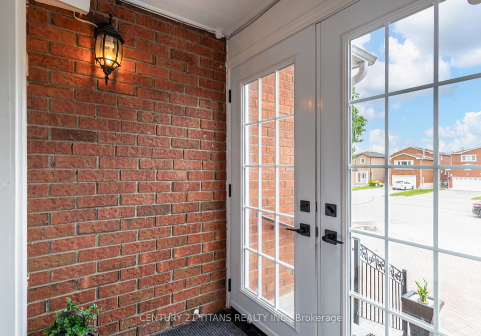 6-blossom-court-vaughan-ontario-n13623930