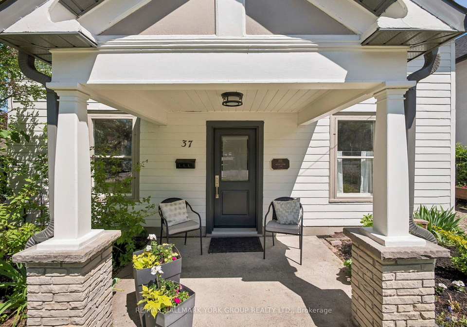 37-arnold-crescent-richmond-hill-ontario-n13623994