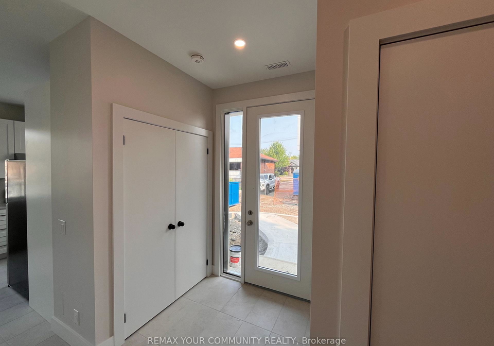 19-cousins-drive-aurora-ontario-n13624262
