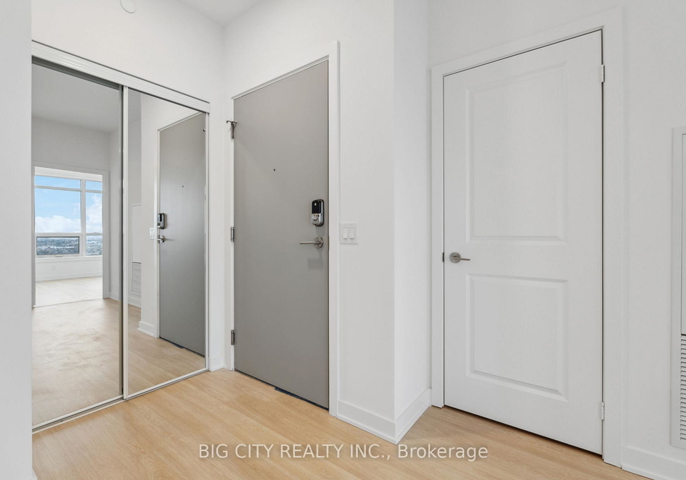 50-upper-mall-way-vaughan-ontario-n13624512