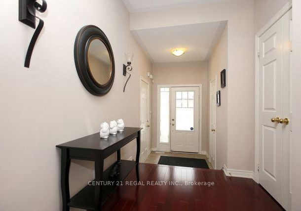 16-thatcher-crescent-east-gwillimbury-ontario-n13624584
