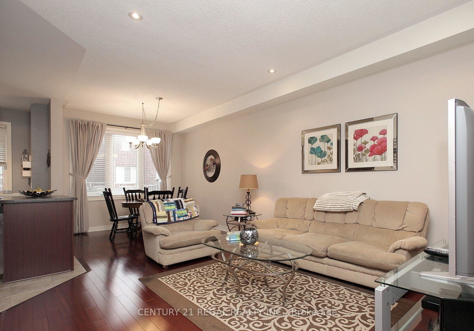 16-thatcher-crescent-east-gwillimbury-ontario-n13624584