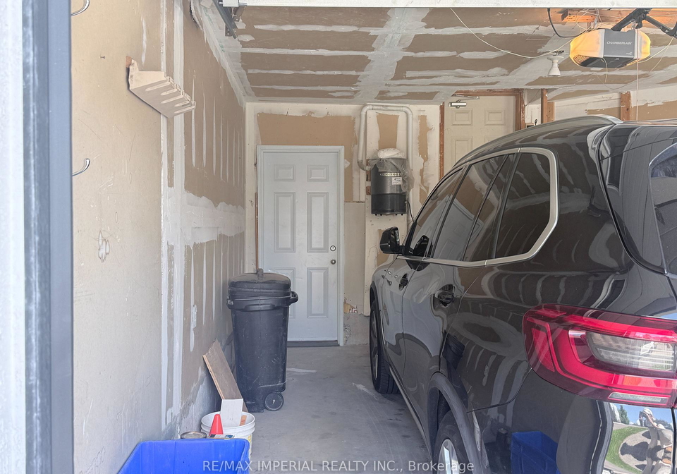 17-deerwood-crescent-richmond-hill-ontario-n13624736