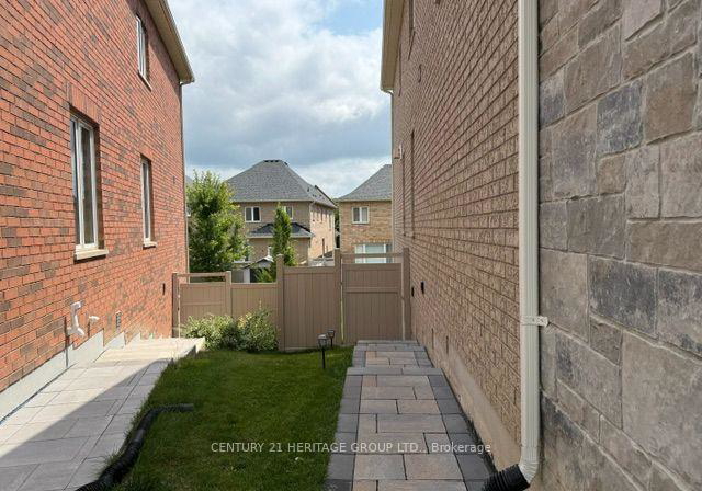 23-goldeneye-drive-east-gwillimbury-ontario-n13624936