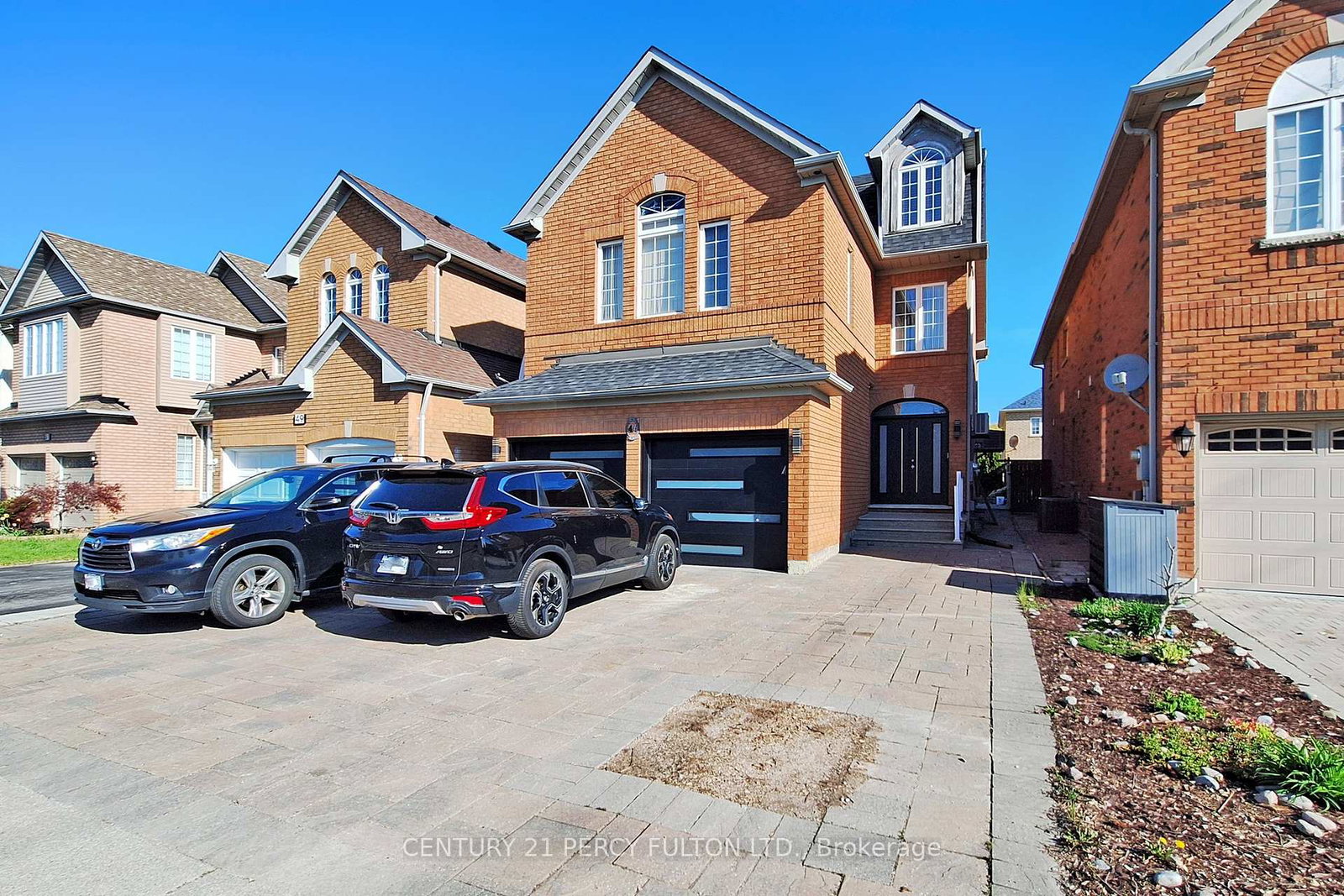 47-sapphire-drive-richmond-hill-ontario-n13625570