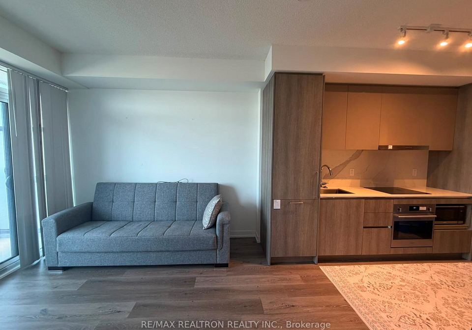 225-commerce-street-vaughan-ontario-n13625692