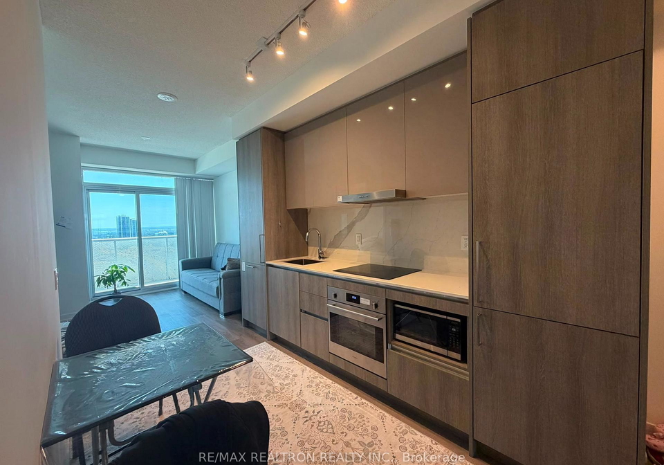 225-commerce-street-vaughan-ontario-n13625692