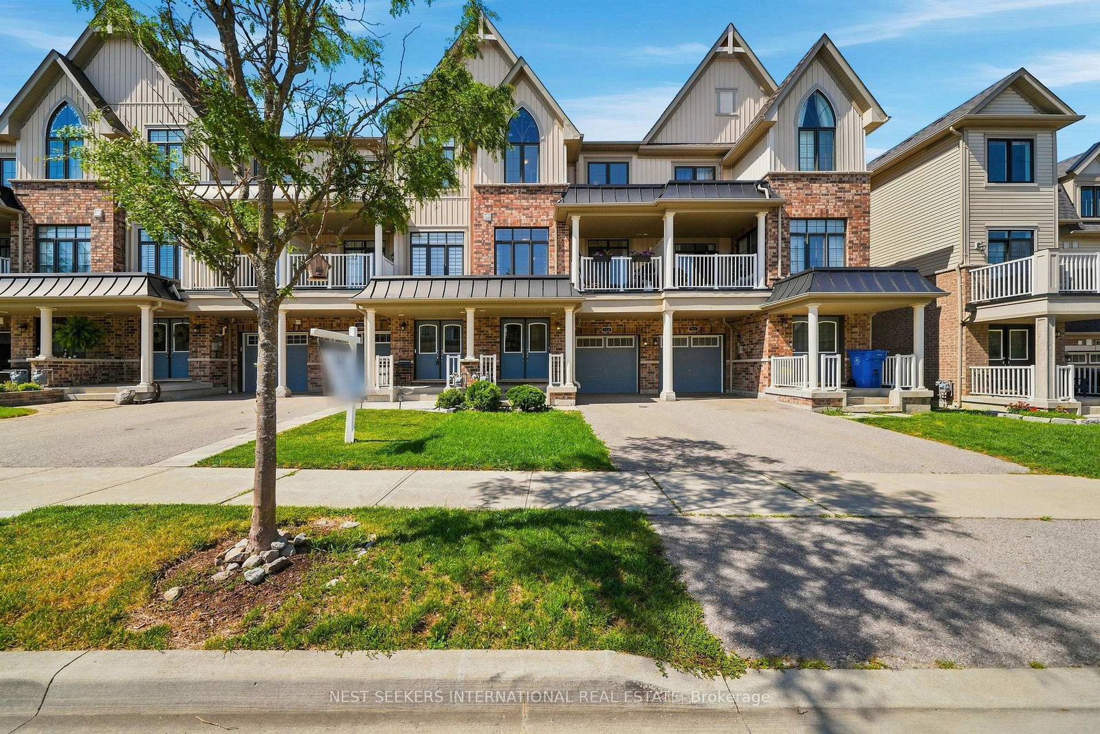 120-alvin-pegg-drive-east-gwillimbury-ontario-n13625928