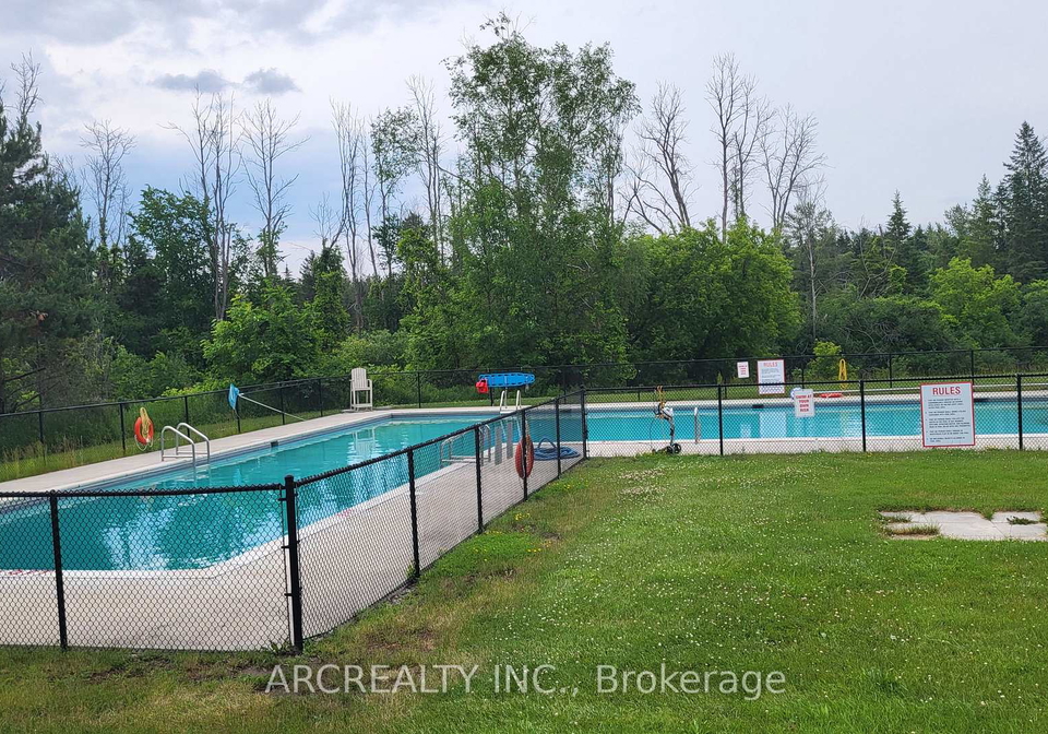 27-horseshoe-circle-georgina-ontario-n13626356