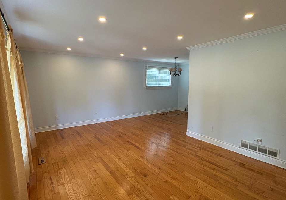 58-devins-drive-aurora-ontario-n13626462