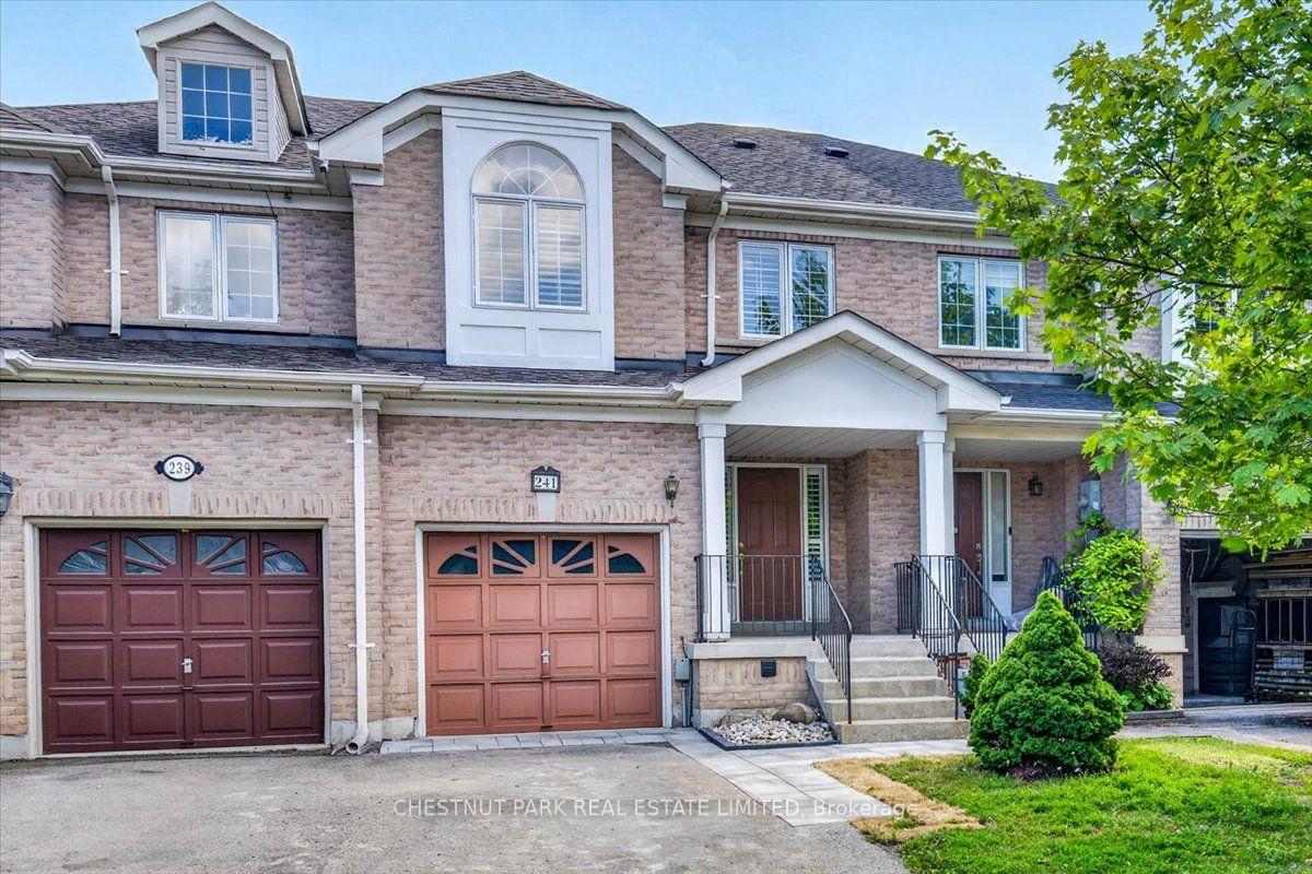 241-banbrooke-crescent-newmarket-ontario-n13626546