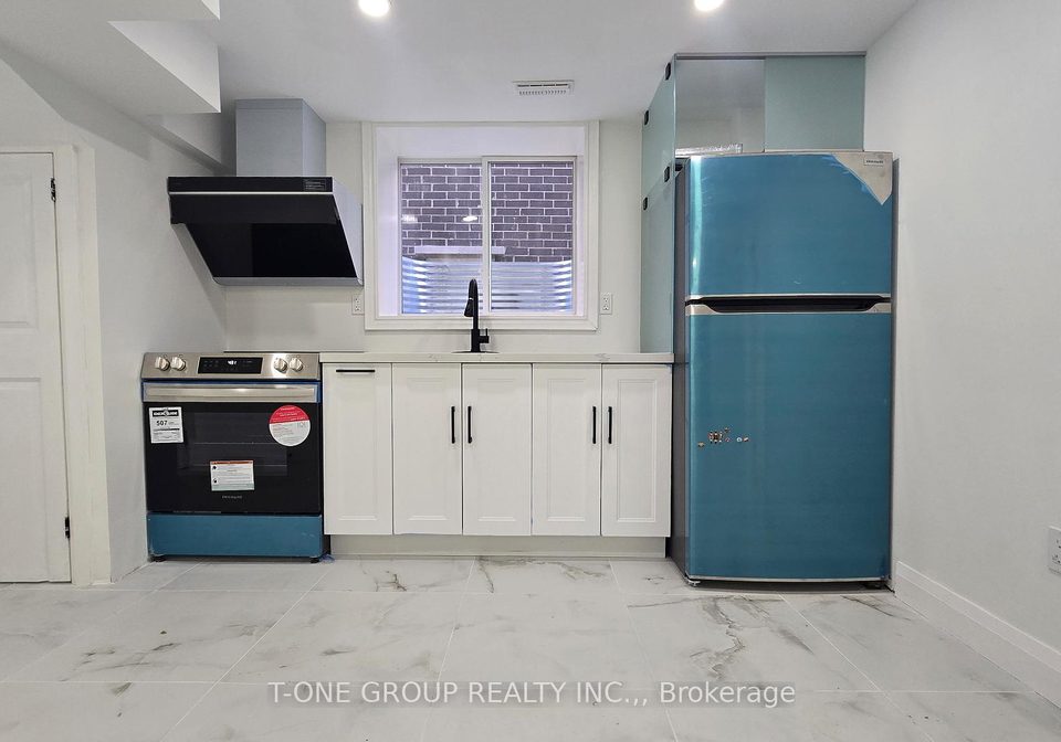 13-eberly-woods-drive-markham-ontario-n13627134