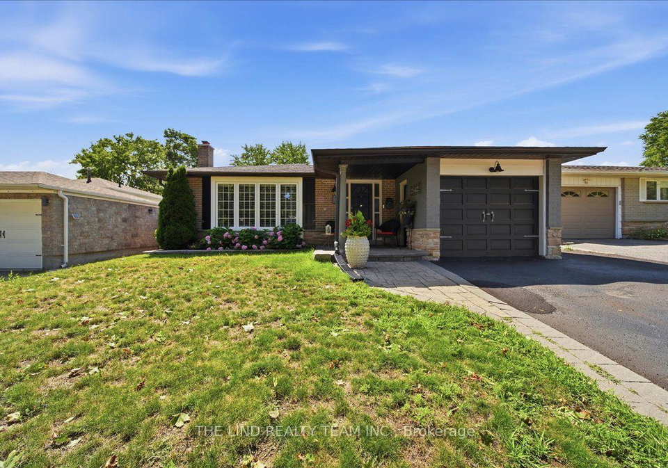 163-orchard-heights-boulevard-aurora-ontario-n13627160