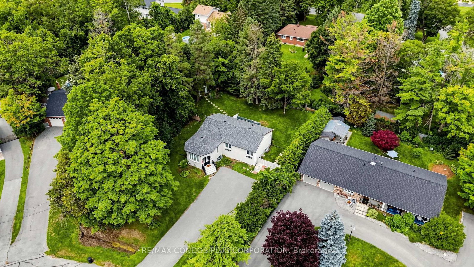20-southwood-crescent-georgina-ontario-n13627430