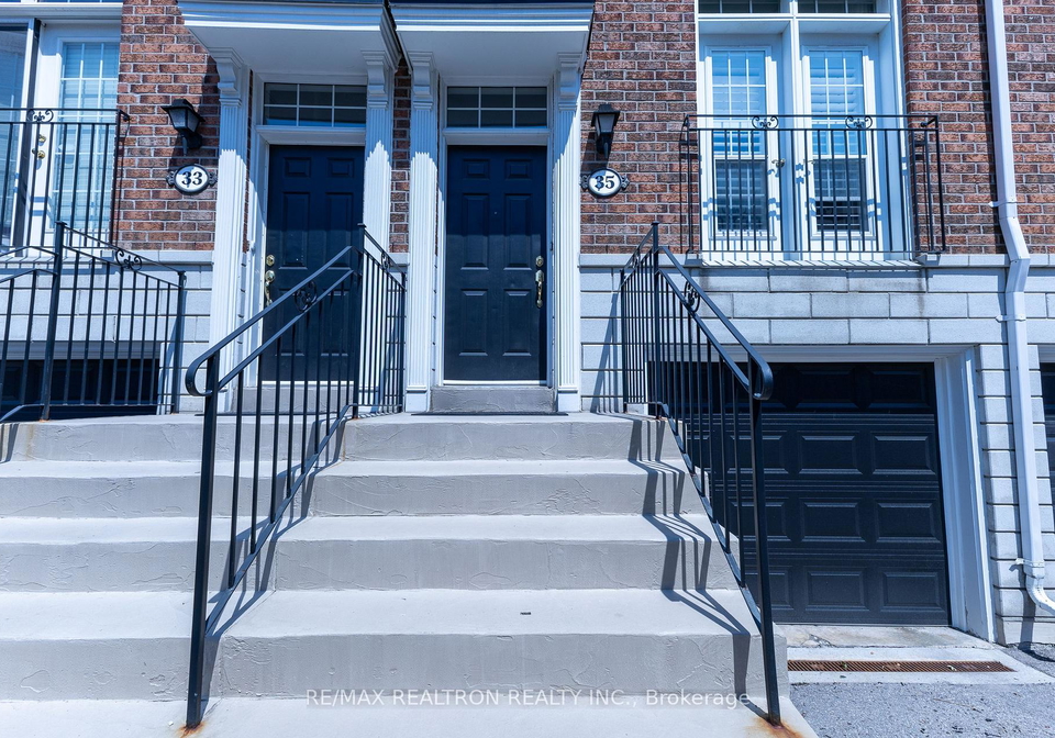 6-leonard-street-richmond-hill-ontario-n13627902