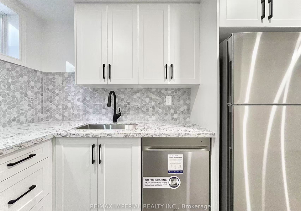40-brewsland-crescent-markham-ontario-n13627954