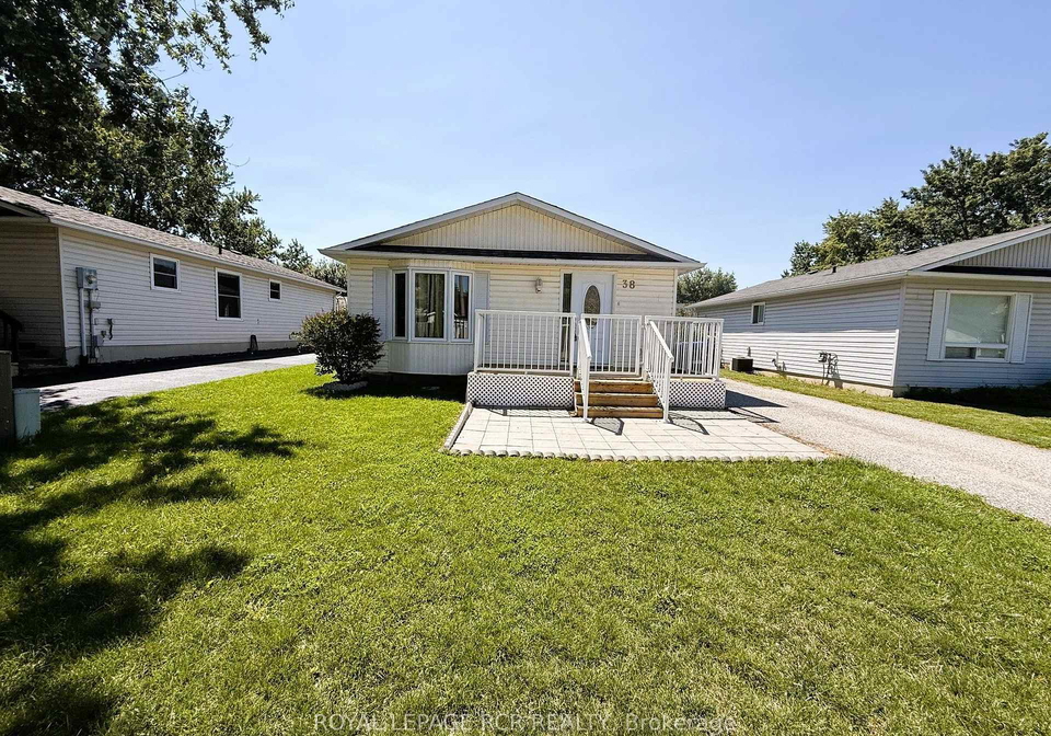 38-royal-oak-drive-innisfil-ontario-n13628114