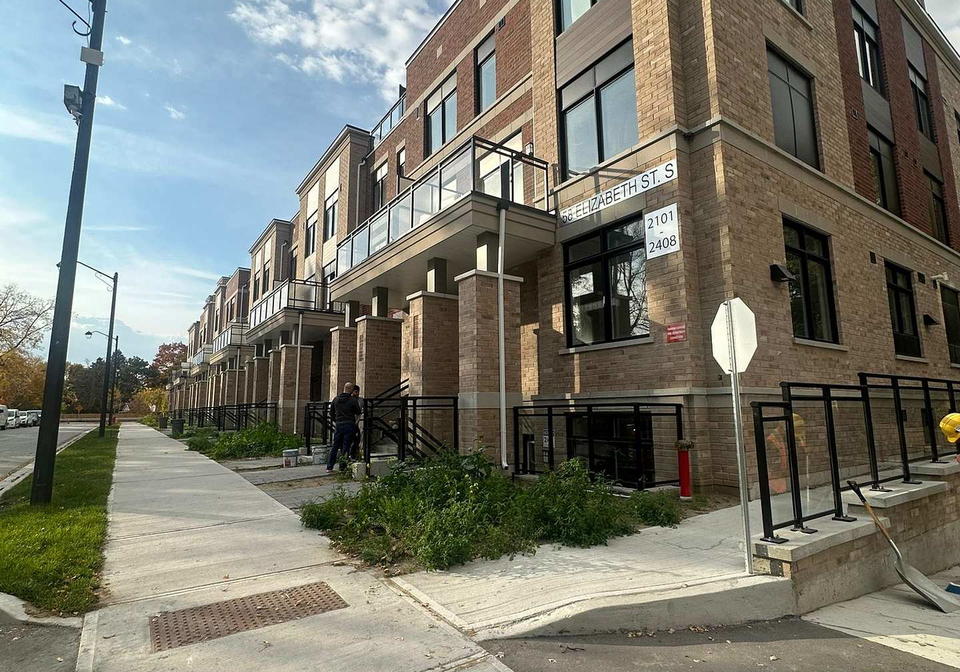 58-elizabeth-street-s-richmond-hill-ontario-n13629274