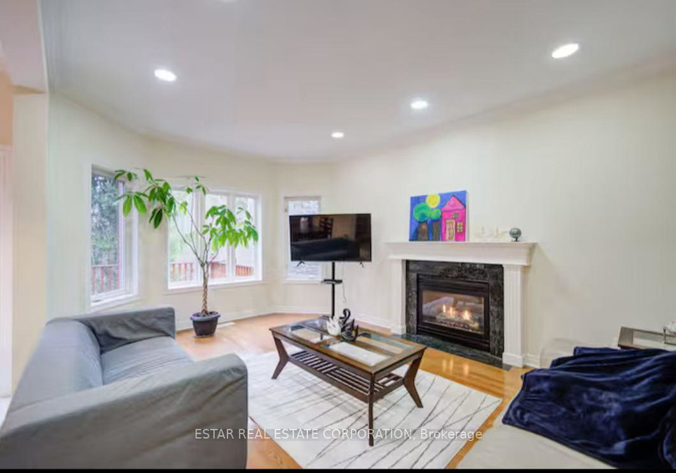 45-abilene-court-richmond-hill-ontario-n13629808