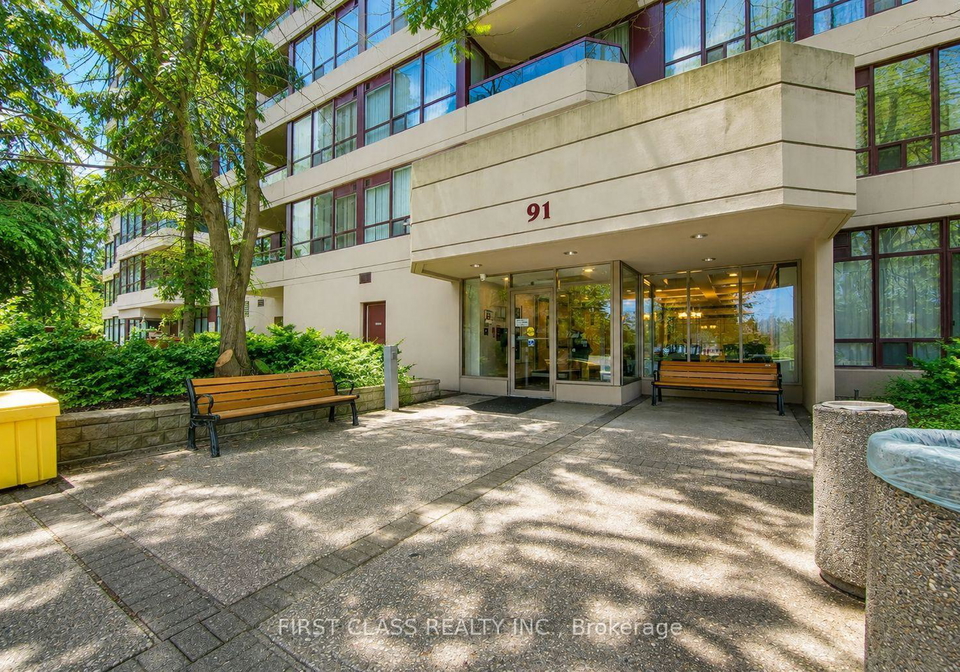 91-townsgate-drive-vaughan-ontario-n13629920