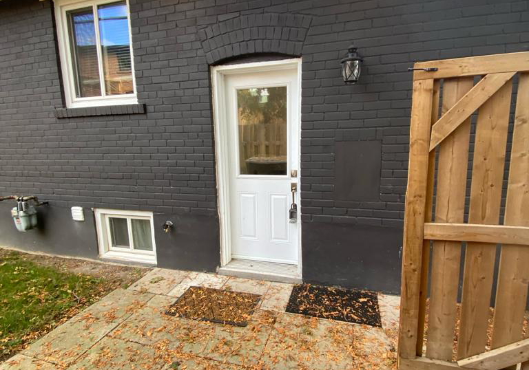 112-walter-avenue-newmarket-ontario-n13629974