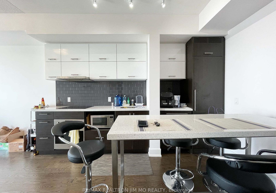 180-enterprise-boulevard-markham-ontario-n13630420