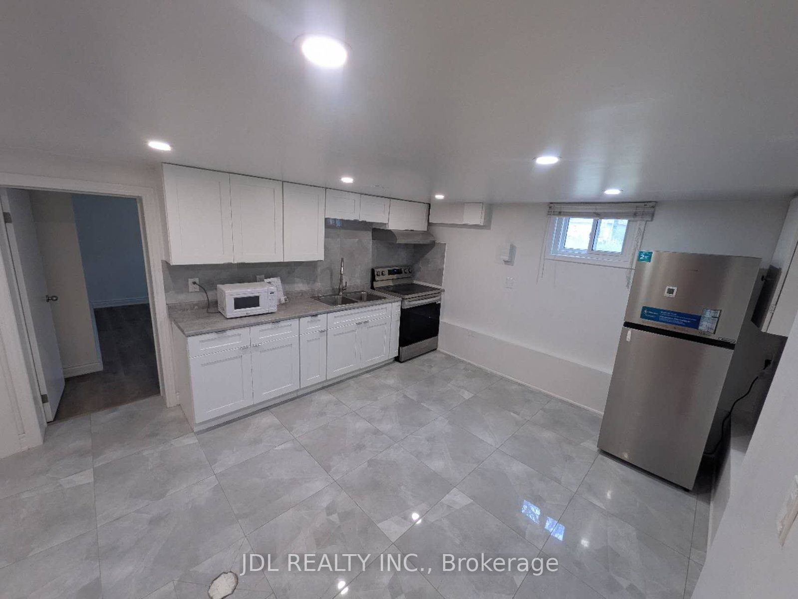 345-centre-street-e-richmond-hill-ontario-n13630530
