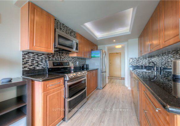 7805-bayview-avenue-markham-ontario-n13630562