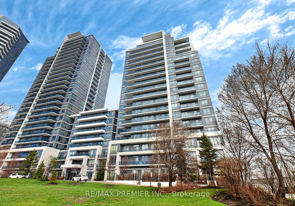 7167-yonge-street-markham-ontario-n13630582