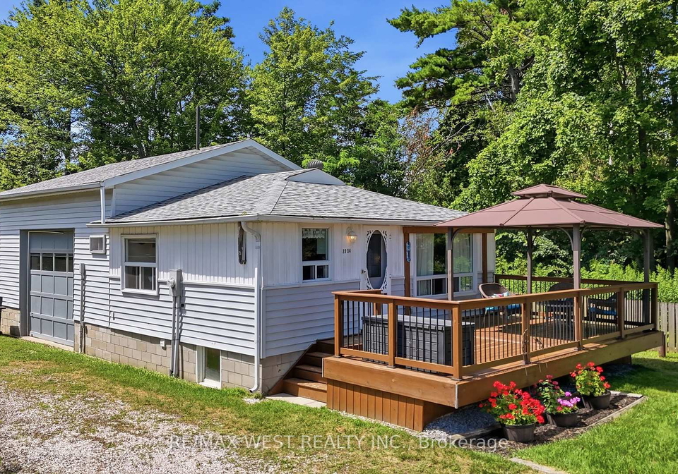 2234-crystal-beach-road-innisfil-ontario-n13631286