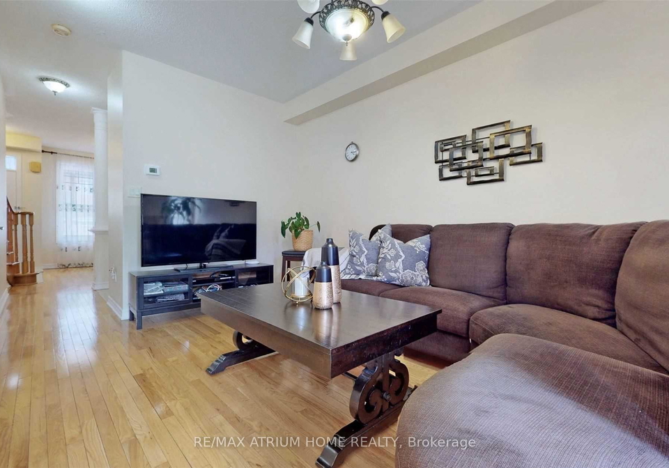 41-thistle-avenue-richmond-hill-ontario-n13631288