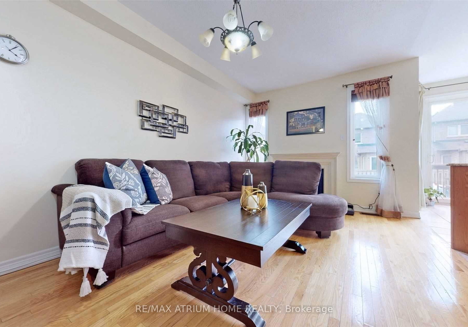 41-thistle-avenue-richmond-hill-ontario-n13631288