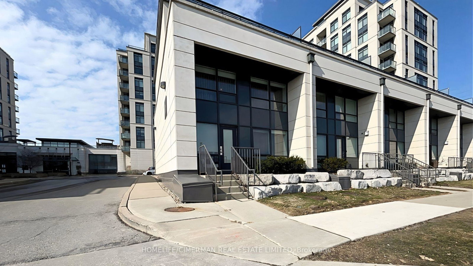 12-woodstream-boulevard-vaughan-ontario-n13631436