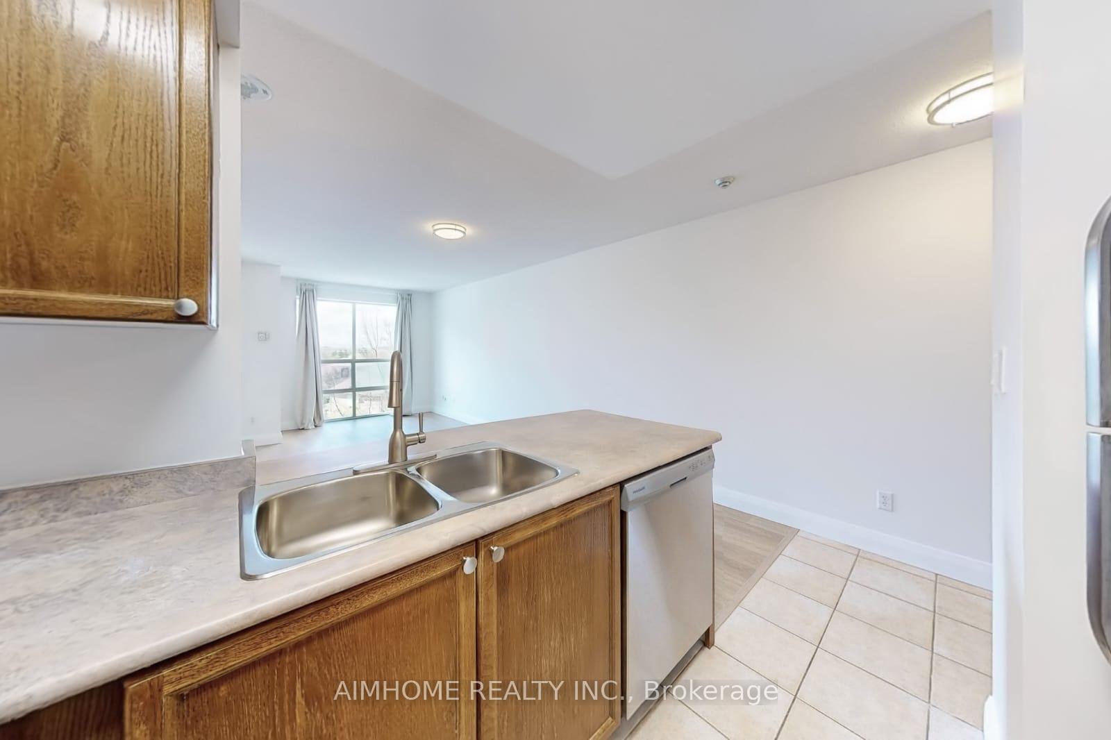 3-ellesmere-street-richmond-hill-ontario-n13632034