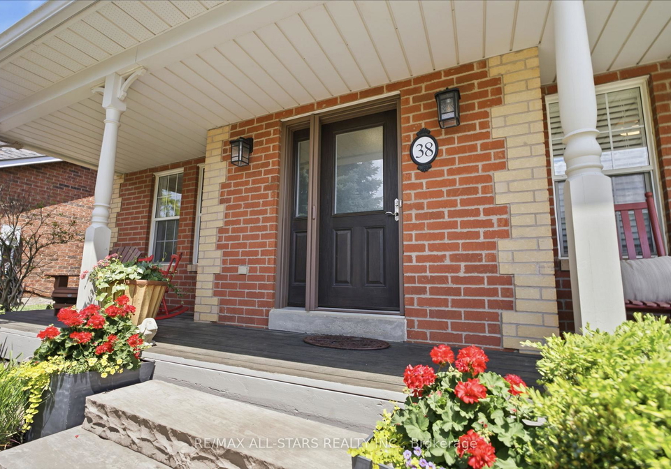 38-galloway-crescent-uxbridge-ontario-n13632732