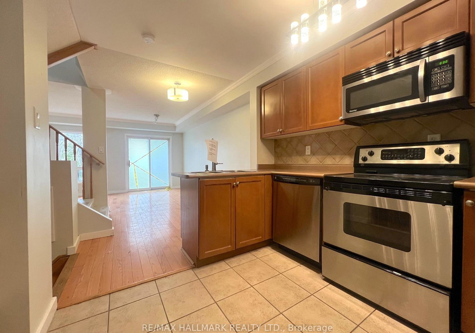 33-lodgeway-drive-vaughan-ontario-n13632750