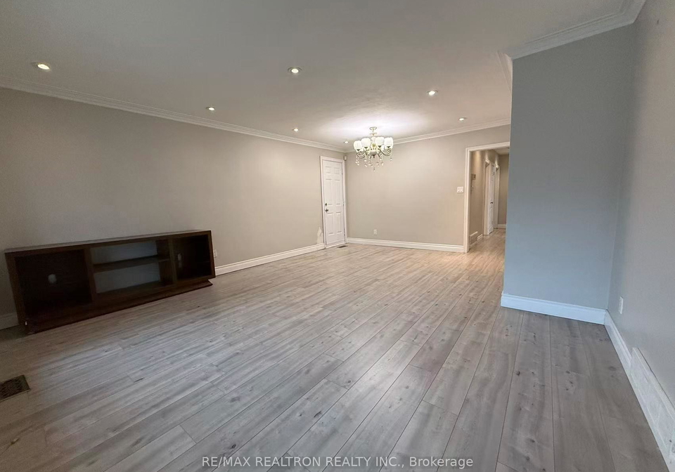 47-beaverton-road-s-richmond-hill-ontario-n13632798